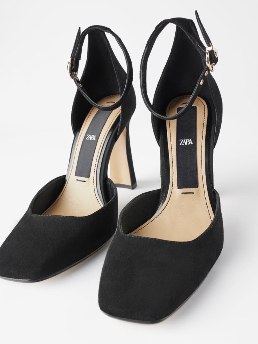 ⚫️▪️ Zara Black Ankle-Strap Block Heels ▪️⚫️